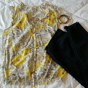 Old Navy - Sleeveless Button-down Top